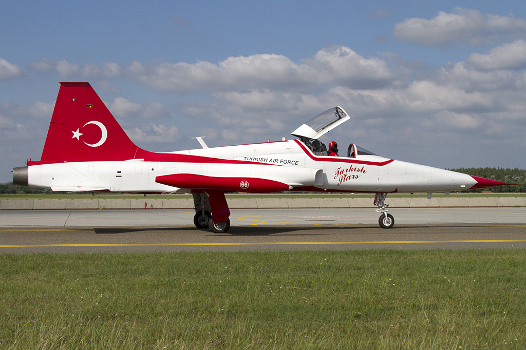 Turkey - Air Force, 71-3066, Canadair, NF-5A, 07.08.2010, LHKE, Kecskemet, Hungary 




