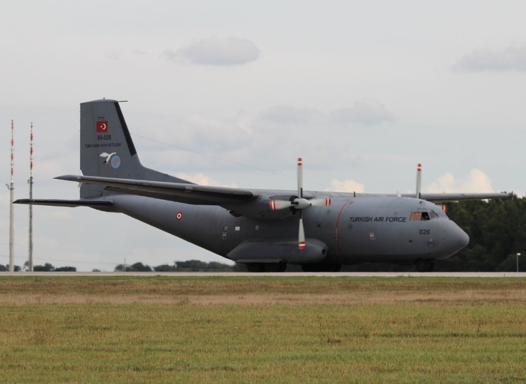Turkey Air Force C-160D 69-026 bei der Ankunft auf der ILA 2012 am 12.09.2012
