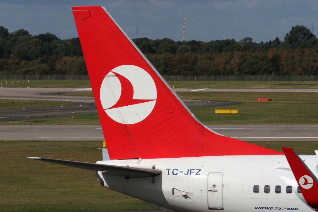 Turkish Airlines, TC-JFZ  Bolu , Boeing, 737-800 wl (Seitenleitwerk/Tail), 22.09.2012, DUS-EDDL, Dsseldorf, Germany

