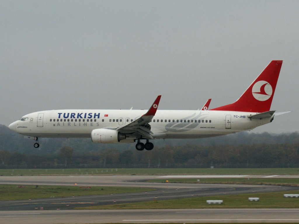 Turkish Airlines, TC-JHB  Safranbolu , Boeing 737-800 wl, 13.11.2011, DUS-EDDL, Dsseldorf, Germany 