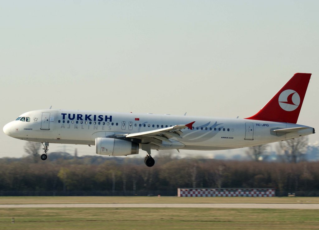 Turkish Airlines, TC-JPG, Airbus A 320-200  Osmaniye , 20.03.2011, DUS-EDDL, Dsseldorf, Germany 

