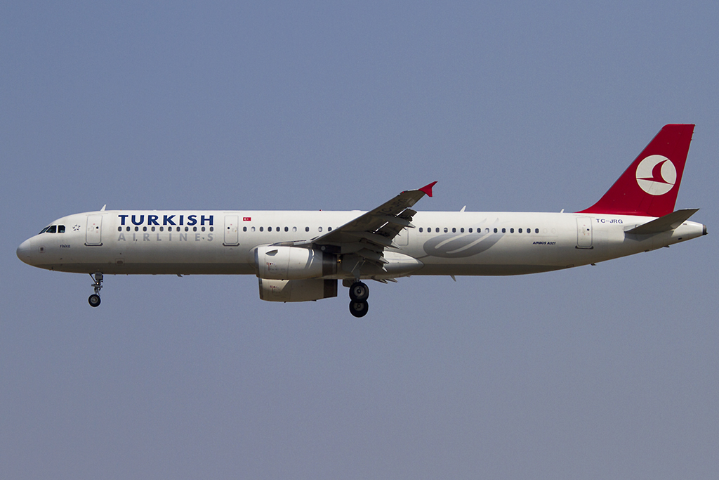 Turkish Airlines, TC-JRG, Airbus, A321-231, 06.09.2012, TLS, Toulouse, France 



