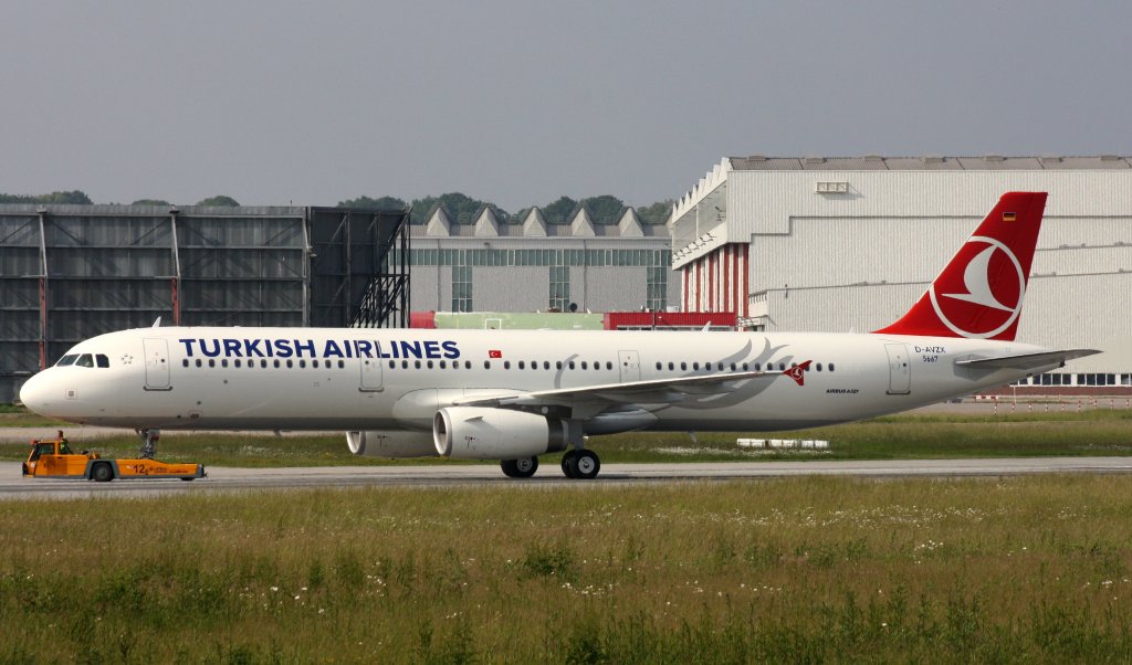 Turkish Airlines,D-AVZX,Reg.TC-JSL,(c/n5667),Airbus A321-231,11.06.2013,XFW-EDHI,Hamburg-Finkenwerder,Germany