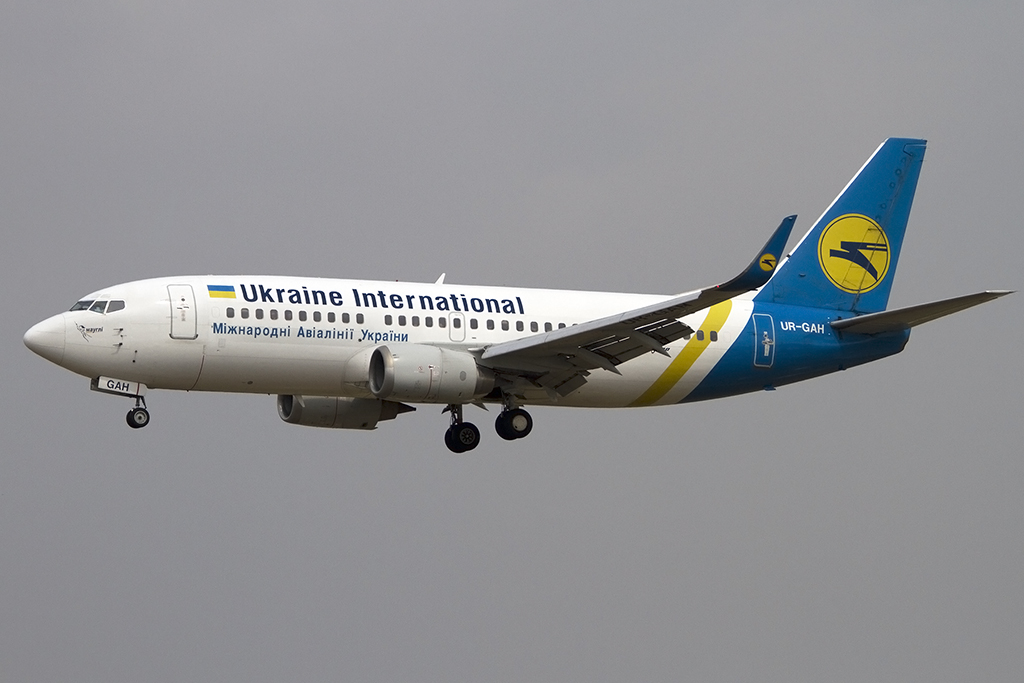 Ukraine International, UR-GAH, Boeing, B737-32Q, 08.09.2012, BCN, Barcelona, Spain





