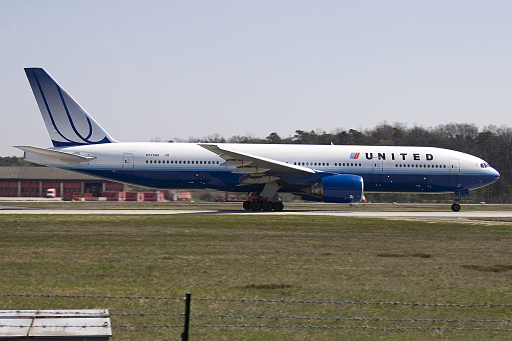 United Airlines, N772UA, Boeing, B777-222, 24.04.2010, FRA, Frankfurt, Germany 



