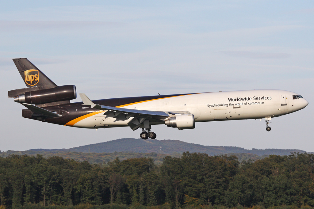United Parcel Service (UPS) McDonnell Douglas MD-11F N288UP in Kln am 03,10,10