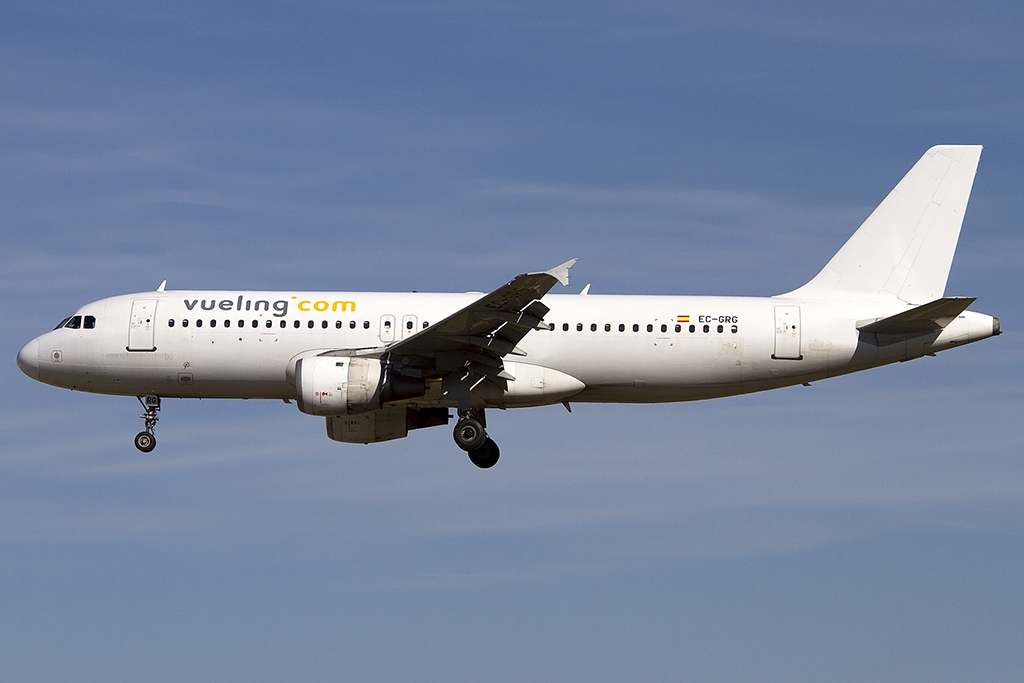 Vueling, EC-GRG, Airbus, A320-211, 14.09.2012, BCN, Barcelona, Spain 






