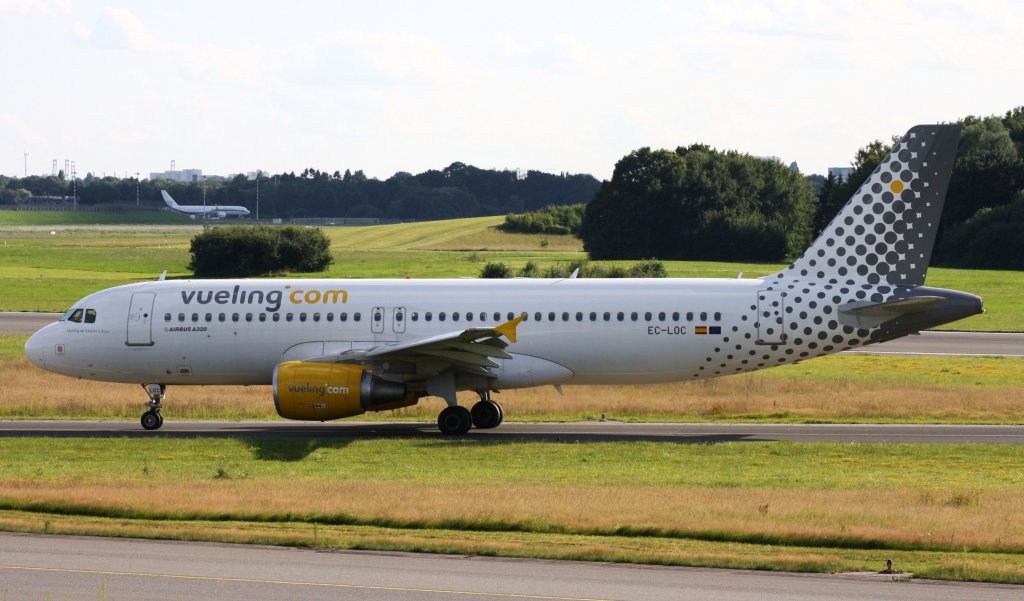 Vueling,EC-LOC,(c/n4855),Airbus A320-214,12.08.2012,HAM-EDDH,Hamburg,Germany
