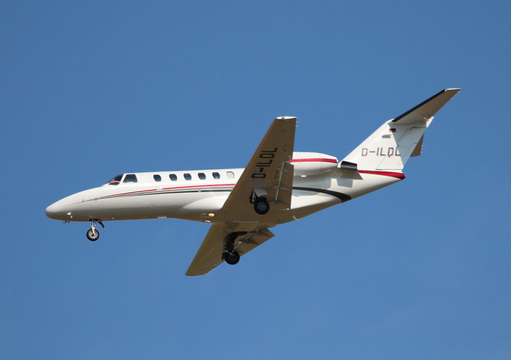 Windrose Air Cessna 525A Citation CJ2 D-ILDL bei der Landung in Berlin-Schnefeld am 10.09.2012