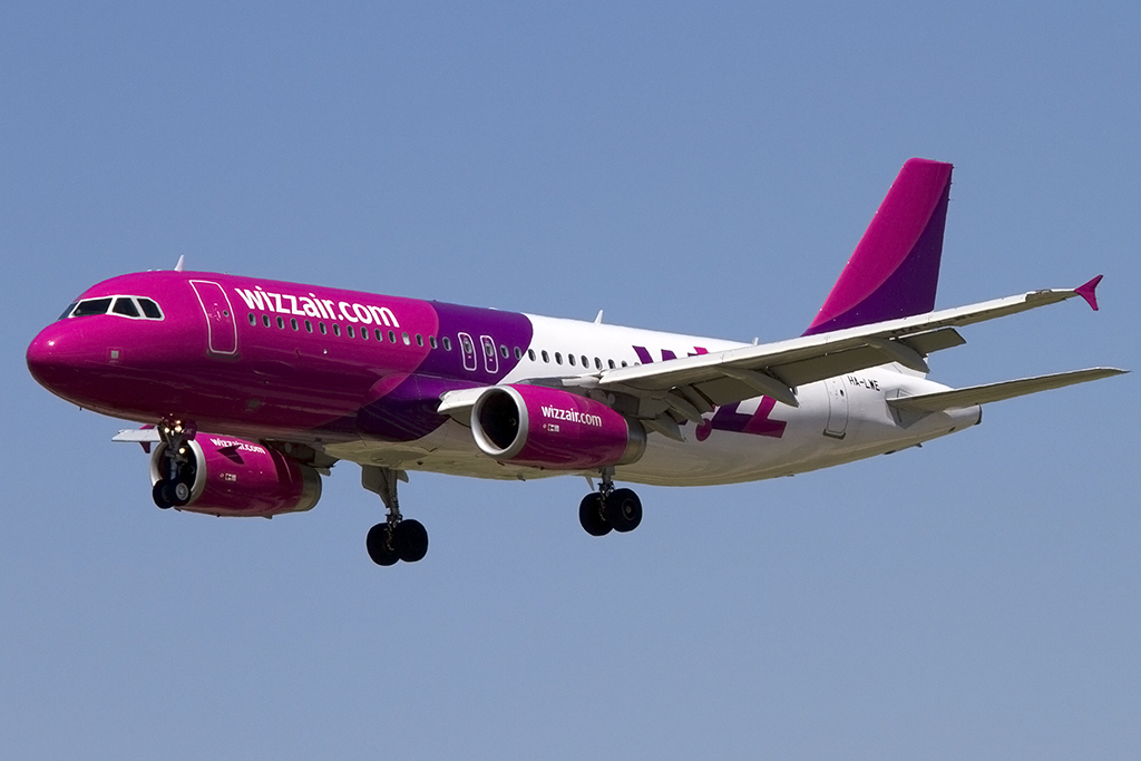 Wizz Air, HA-LWE, Airbus, A320-232, 01.05.2013, BCN, Barcelona, Spain




