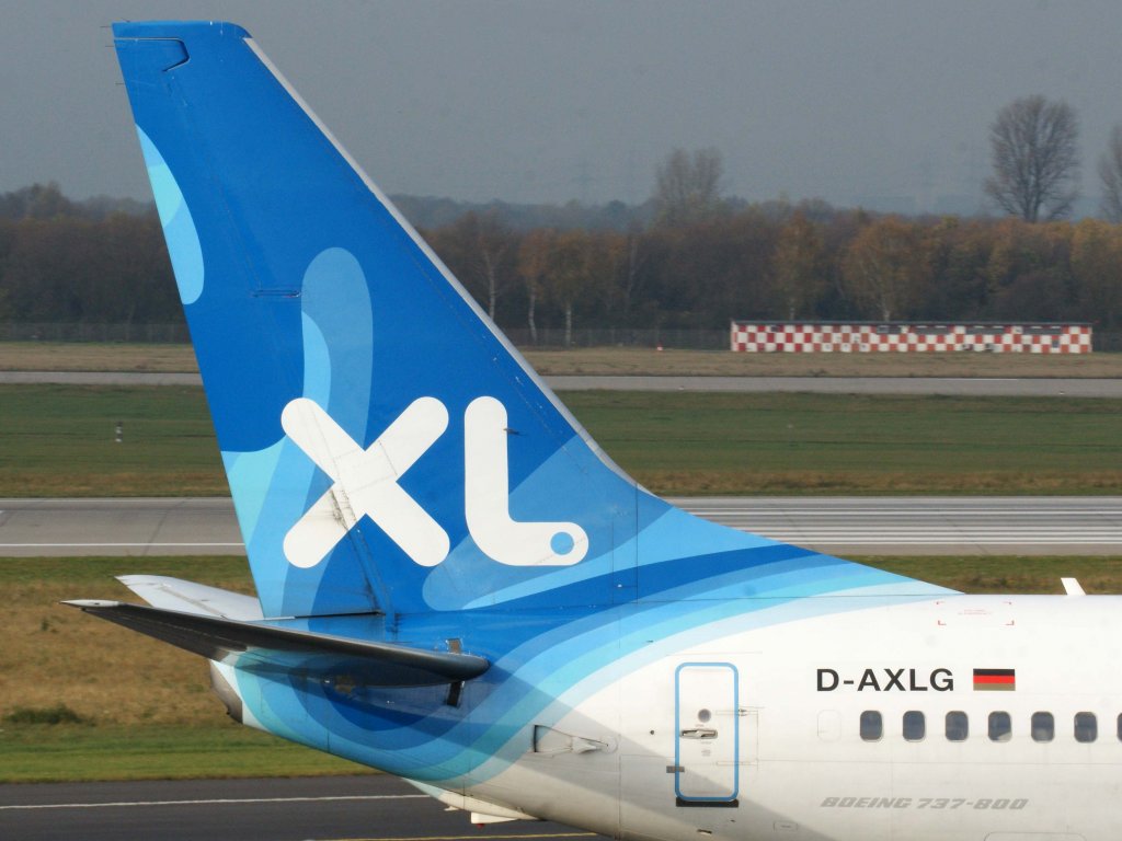 XL Airways, D-AXLG, Boeing, 737-800 (Seitenleitwerk/Tail), 13.11.2011 ...