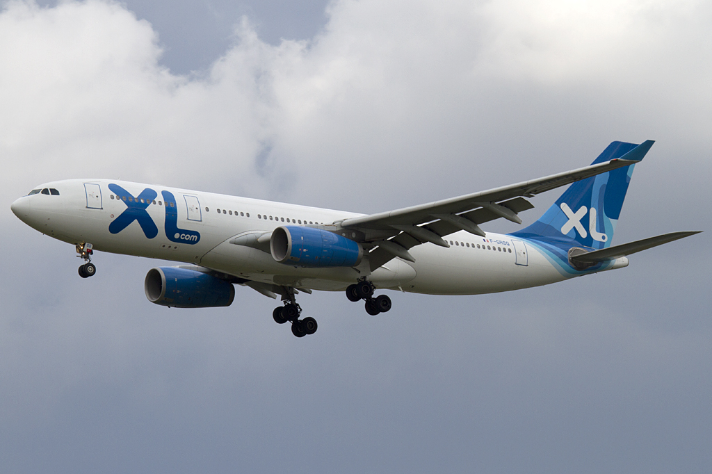 XL Airways, F-GRSQ, Airbus, A330-243, 28.08.2010, CDG, Paris, France 




