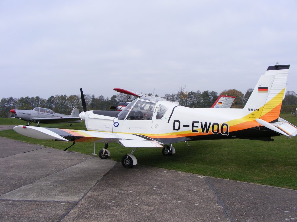 Zlin 42 D-EWOQ Flugplatz Gera Zlin Treffen 27.9.2008