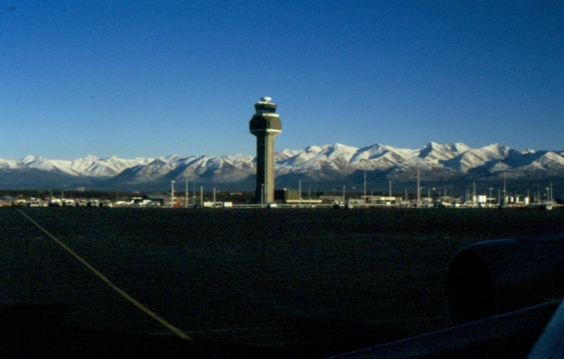 Zwischenlandung auf dem Flughafen von Anchorage in Alaska auf dem Flug von Frankfurt nach Hong Kong im November 1988
