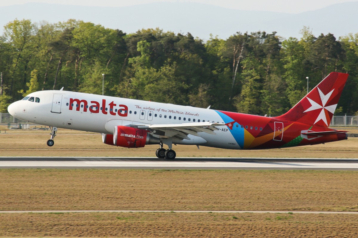  Air Malta , 9H-AEP , A 320-214 , Frankfurt/Main , 24.04.2015