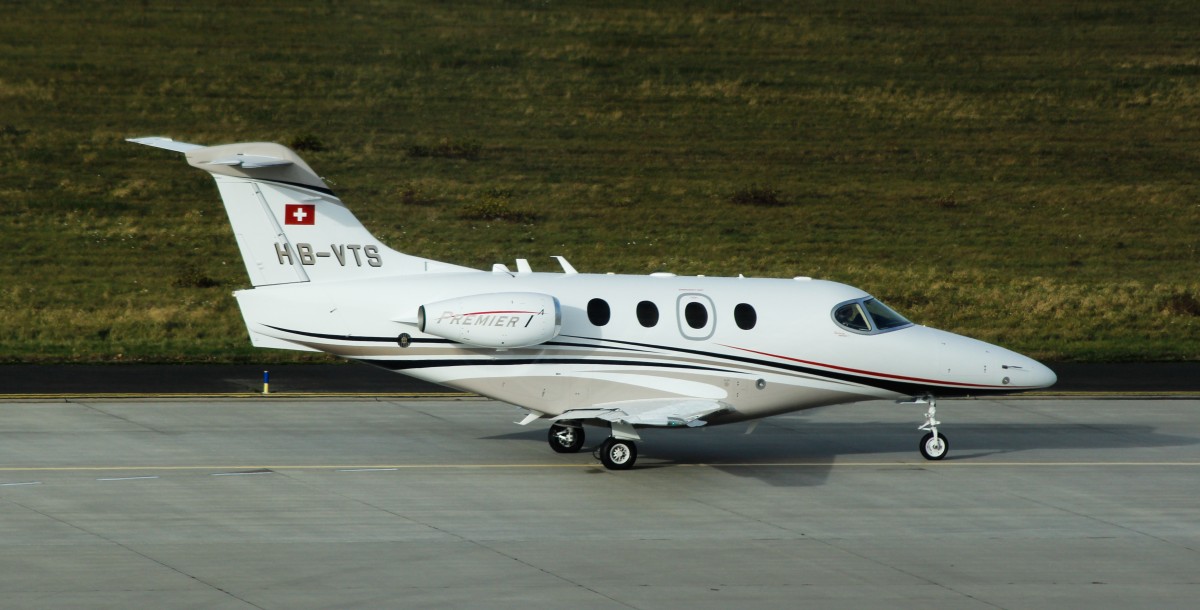 01.12.13 /  Diamair  Hawker-Beechcraft 390 Premier 1A HB-VTS