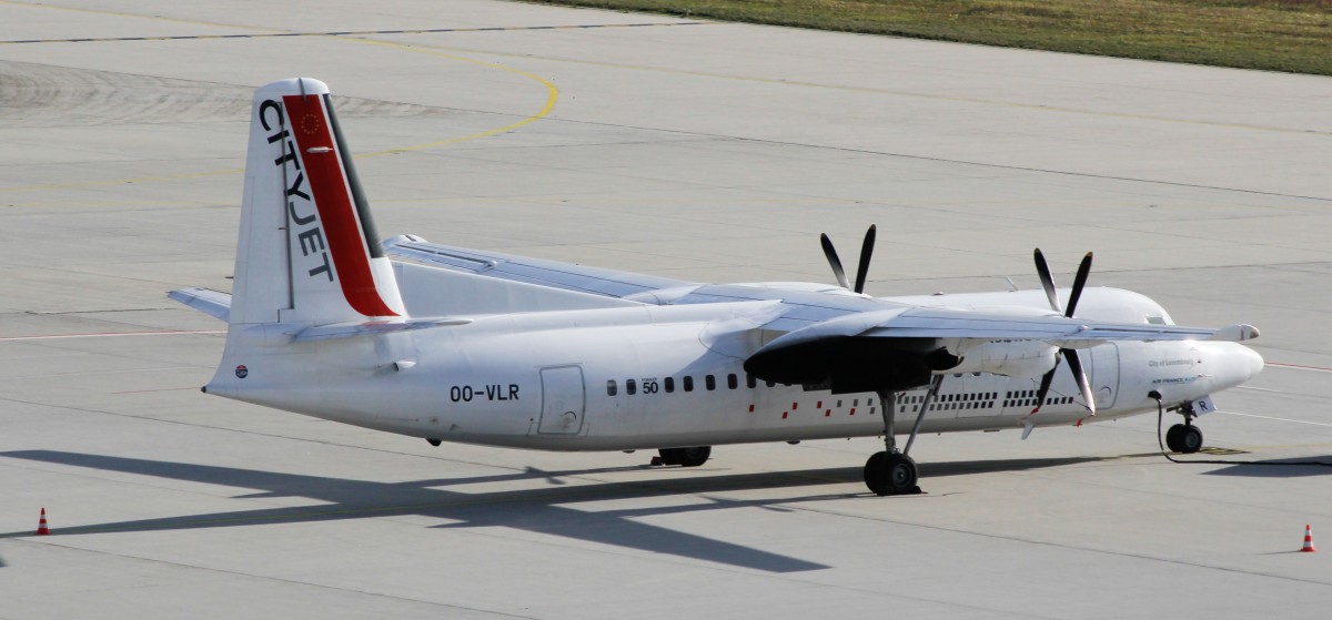 05.11.13 / City Jet Fokker-50 OO-VLR