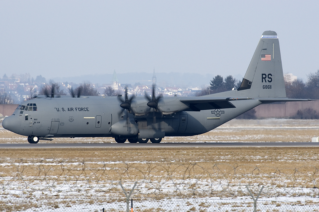 06-8611 Lockheed C-130J-30 Hercules 23.01.2013 