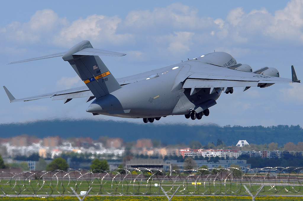 07-7189 Boeing C-17A Globemaster III 04.05.2016