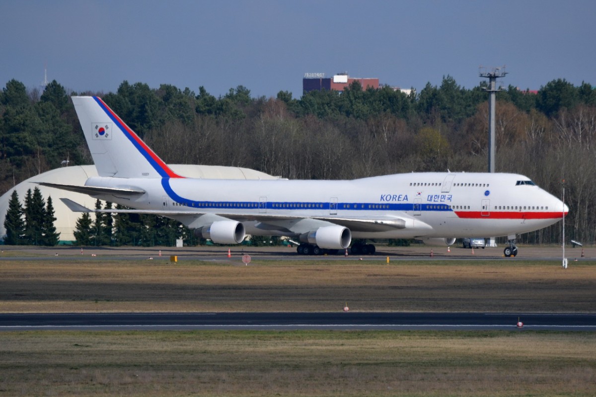 10001 koreanischen Regierung Boeing 747-4B5   am 26.03.2014 in Tegel