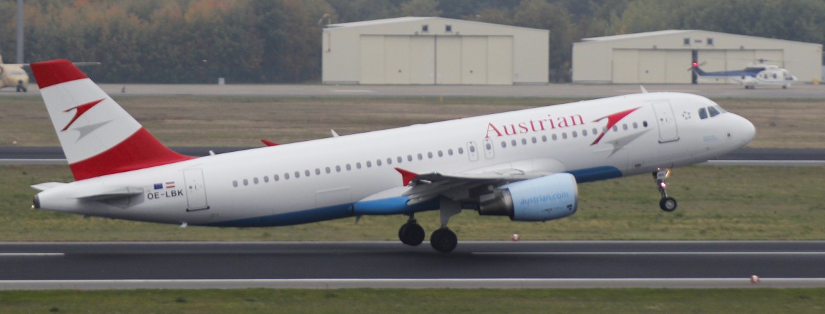 13.10.15 @ TXL / Austrian Airbus A320-214 OE-LBK