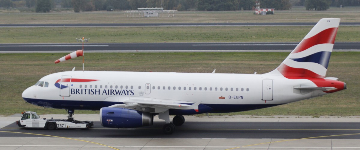 13.10.15 @ TXL / British Airways Airbus A319-131 G-EUPN