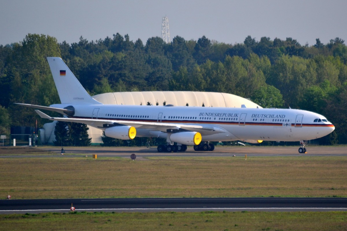 16 +01  Deutschen Luftwaffe Airbus A340-313  in Tegel am 25.04.2014