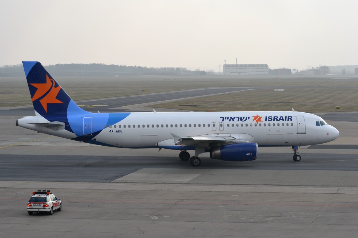 4X-ABG Israir Airlines Airbus A320-232   06.03.2014   Berlin-Schönefeld

zum Start nach Tel Aviv