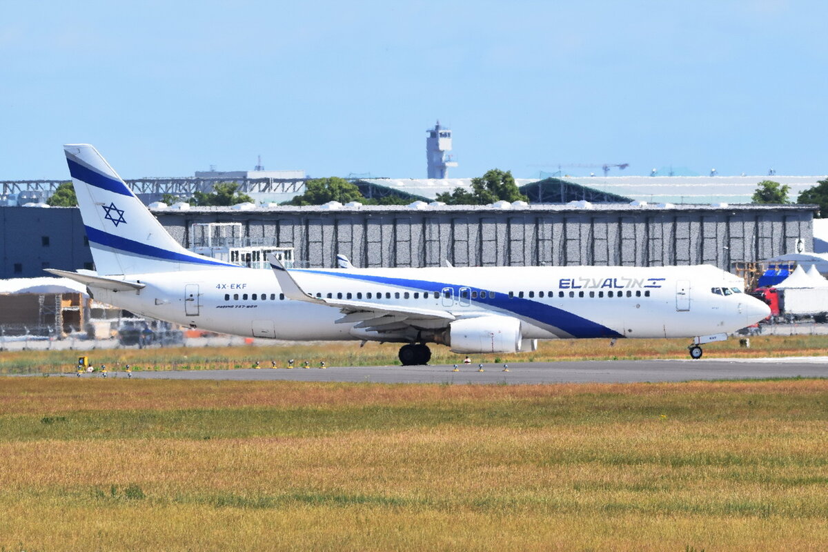 4X-EKF , El Al Israel Airlines , Boeing 737-8HX(WL) , Berlin-Brandenburg  Willy Brandt  , BER , 15.06.2022 ,
