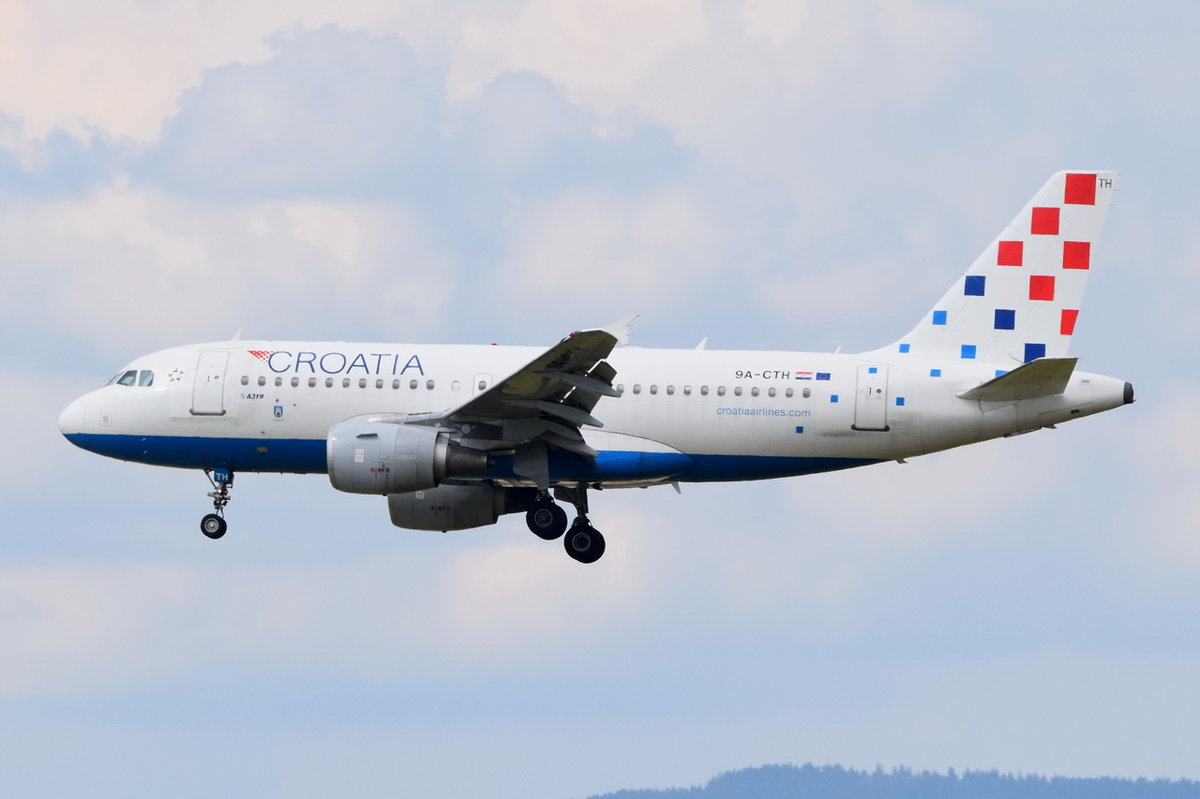 9A-CTH Croatia Airlines Airbus A319-112  am 06.08.2016 in Frankfurt beim Landeanflug