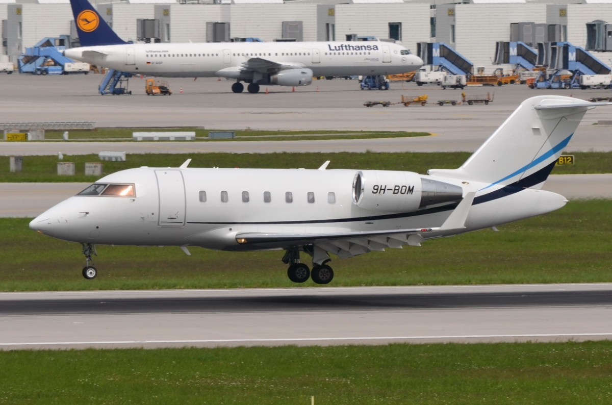 9H-BOM Private Canadair CL-600-2B16 Challenger 605  vor der Landung in München  12.05.2015