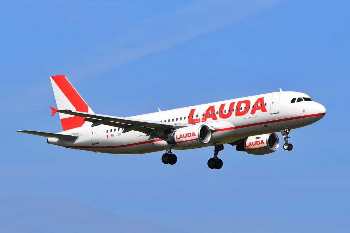 9H-LOO , Lauda Europe , Airbus A320-214 , Berlin-Brandenburg  Willy Brandt  , BER , 06.06.2021 