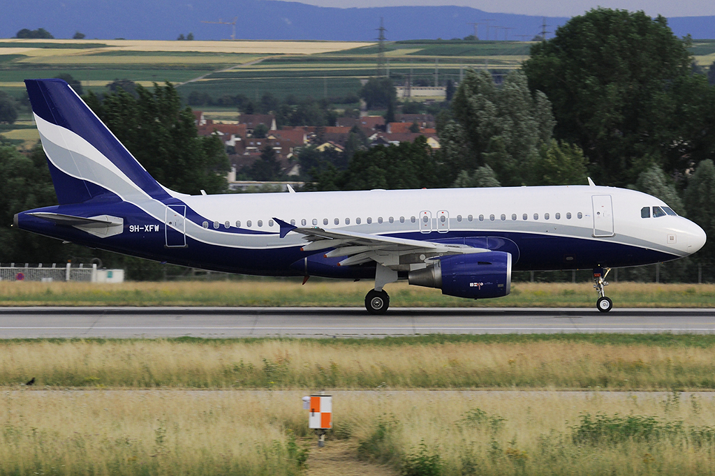 9H-XFW Airbus A319-112 06.07.2019