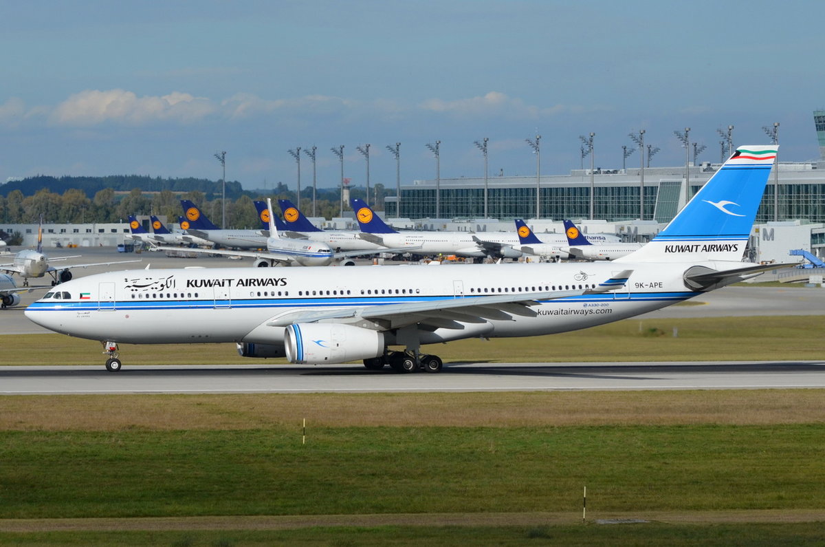 9K-APE Kuwait Airways Airbus A330-243   , MUC , 15.10.2016
