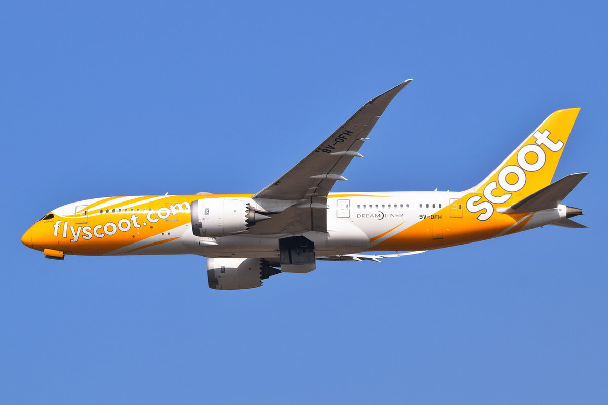 9V-OFH , Scoot , Boeing 787-8 Dreamliner , 25.03.2022 , Berlin-Brandenburg  Willy Brandt  , BER , 