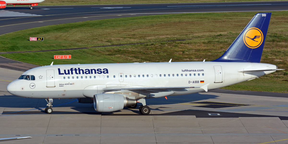 A 319-100 D-AIBB Lufthansa  Aalen  rollt zur Parkposition in Köln/Bonn - 19.10.2014