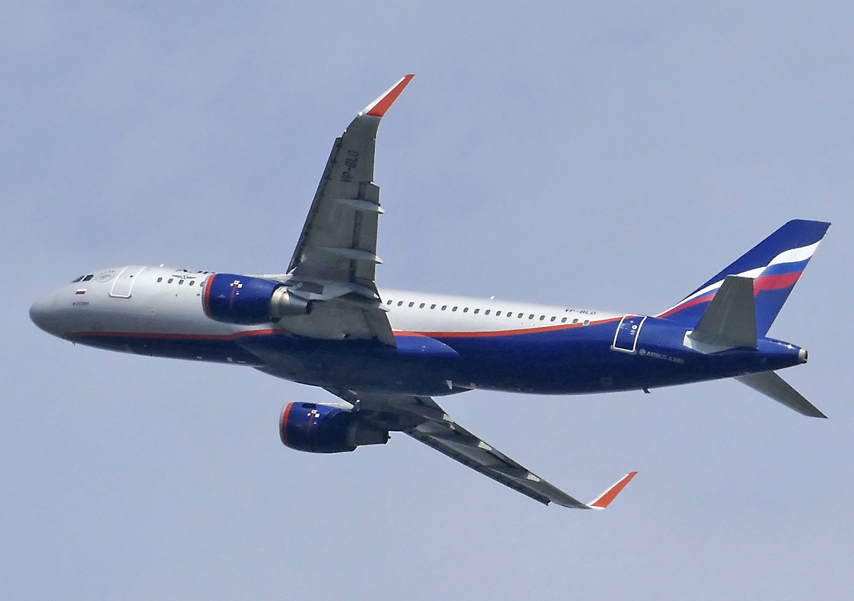 A 320-214 Aeroflot, VP-BLO beim Start von Düsseldorf - 12.07.2019