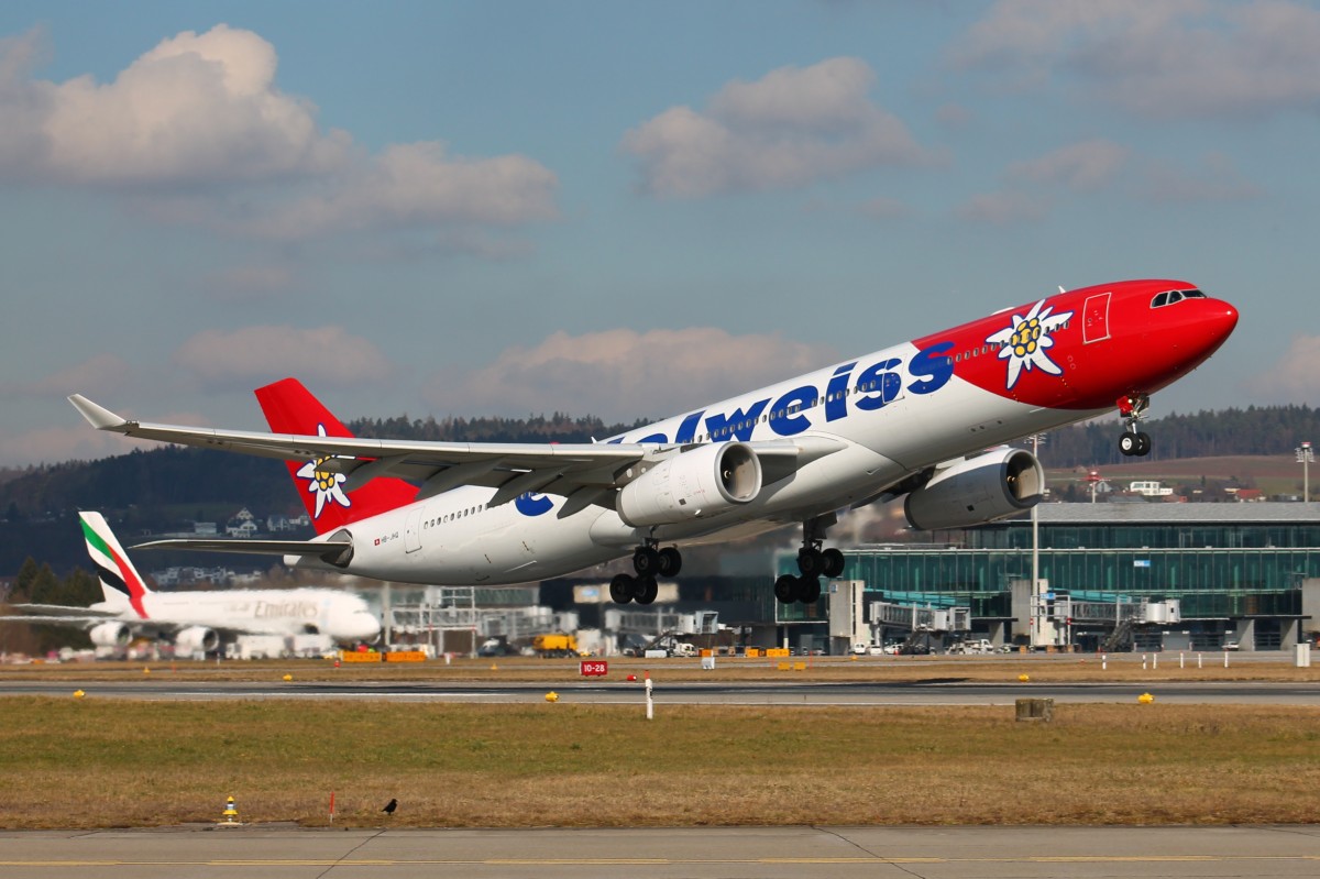 A Captain/CEO takeoff - Karl Kistler - on the Airbus A330-300 HB-JHQ of Edelweiss Air in ZRH. 20.02.2014