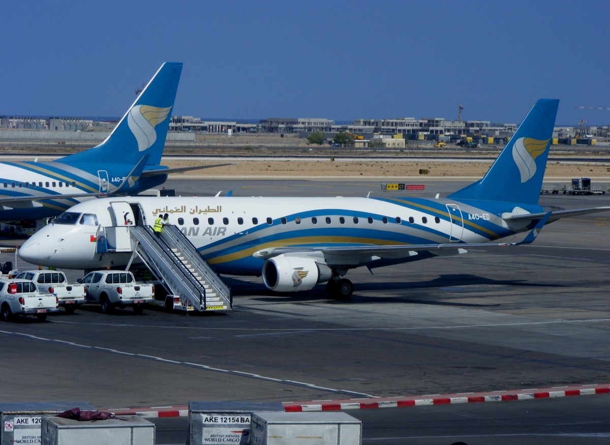 A40-ED, Oman Air, Embraer ERJ 175, Muscat International Airport (MCT), 14.11.2014
