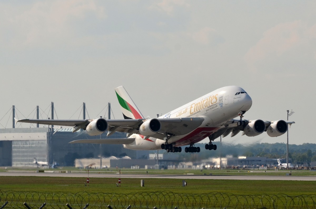 A6-EDW Emirates Airbus A380-861    gestartet in München am 10.09.2015