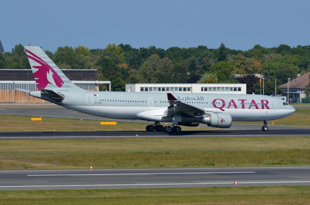 A7-ACK Qatar Airways Airbus A330-202    in Tegel am 04.09.2014 gelandet