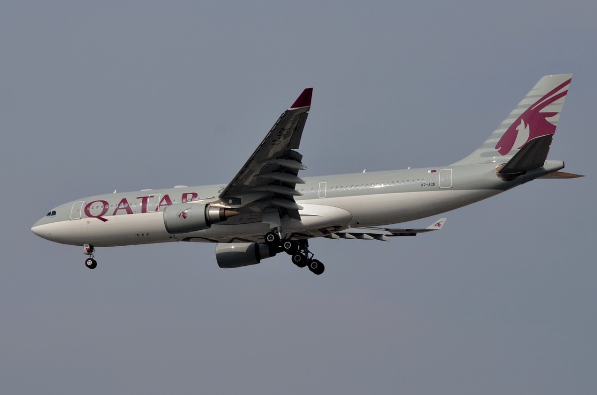A7-ACK Qatar Airways Airbus A330-202   Landeanflug Tegel 24.03.2015