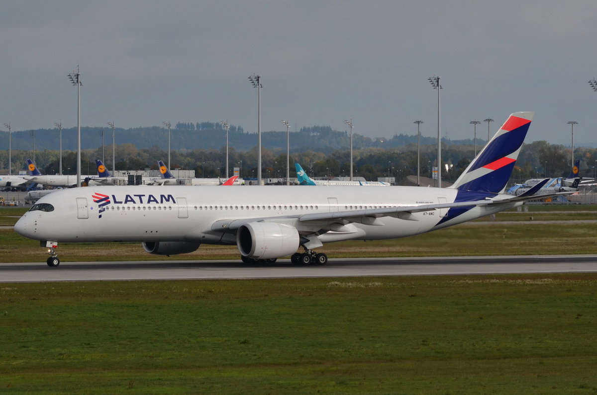 A7-AMC Qatar Airways Airbus A350-941  , MUC , 07.10.2017