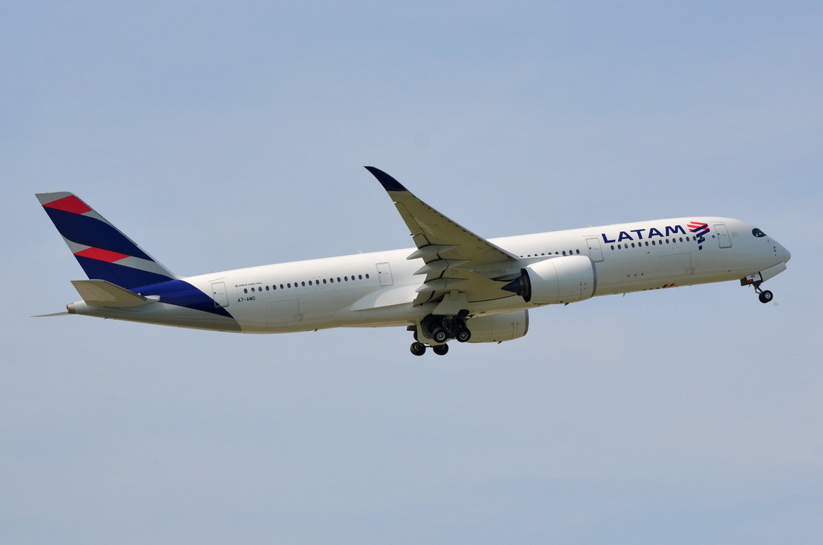 A7-AMD Qatar Airways Airbus A350-941   , MUC , 03.06.2017