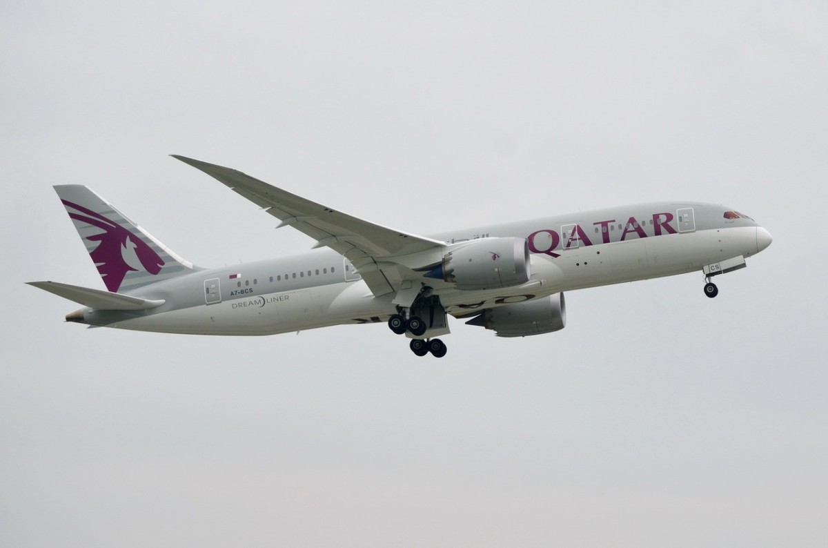 A7-BCS Qatar Airways Boeing 787-8 Dreamliner   in München gestartet am 15.05.2015