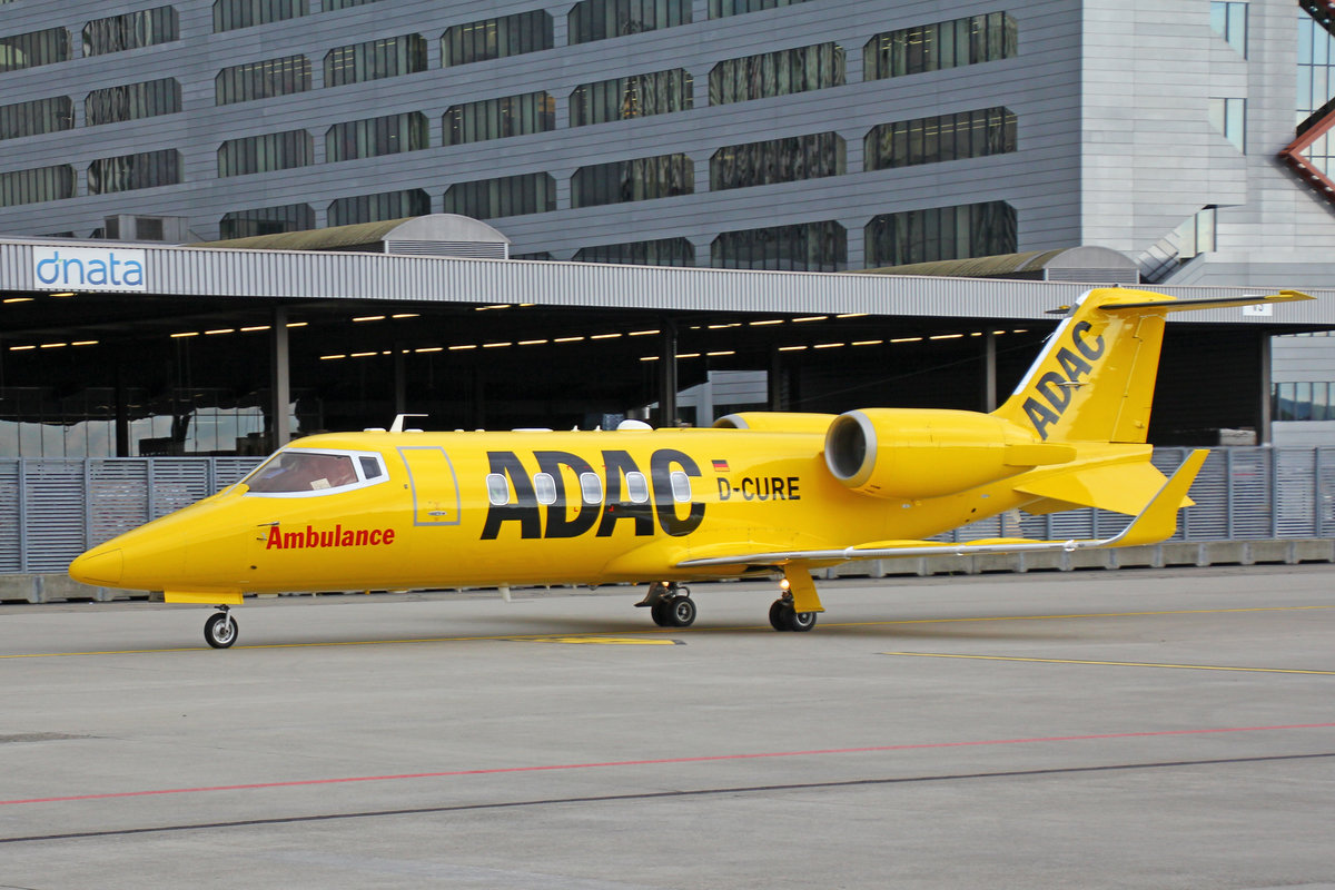 ADAC Ambulance, D-CURE, Learjet 60 XR, 15.Juli 2016, ZRH Zürich, Switzerland.