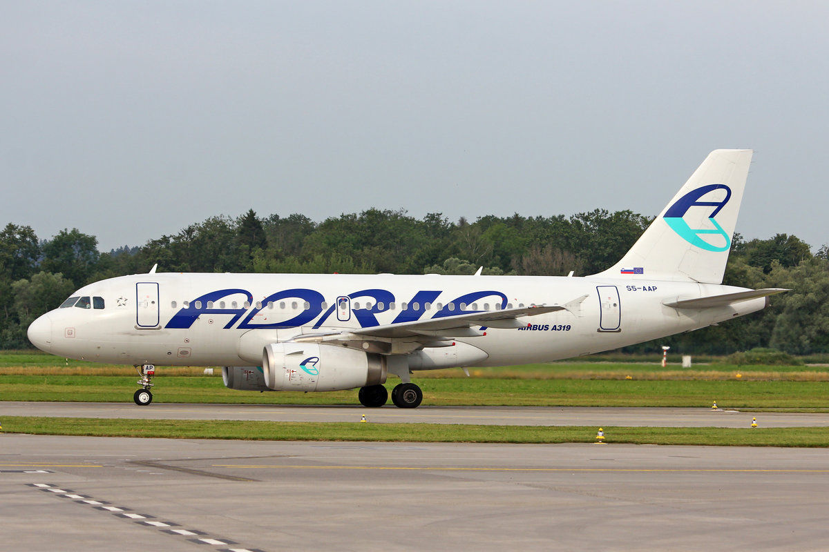 Adria Airways, S5-AAP, Airbus A319-132, msn: 4282, 06.Juli 2019, ZRH Zürich, Switzerland.