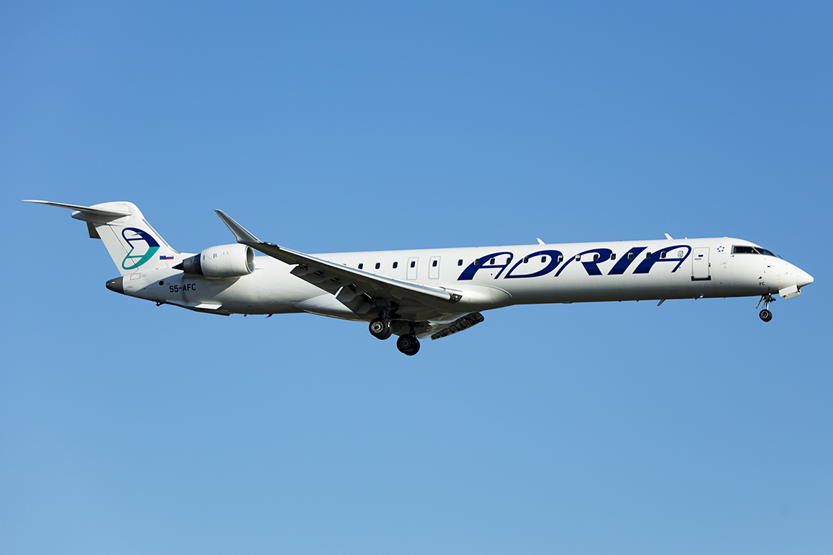 Adria Airways, S5-AFC, Bombardier, CRJ-900ER, 19.04.2019, FRA, Frankfurt, Germany 


