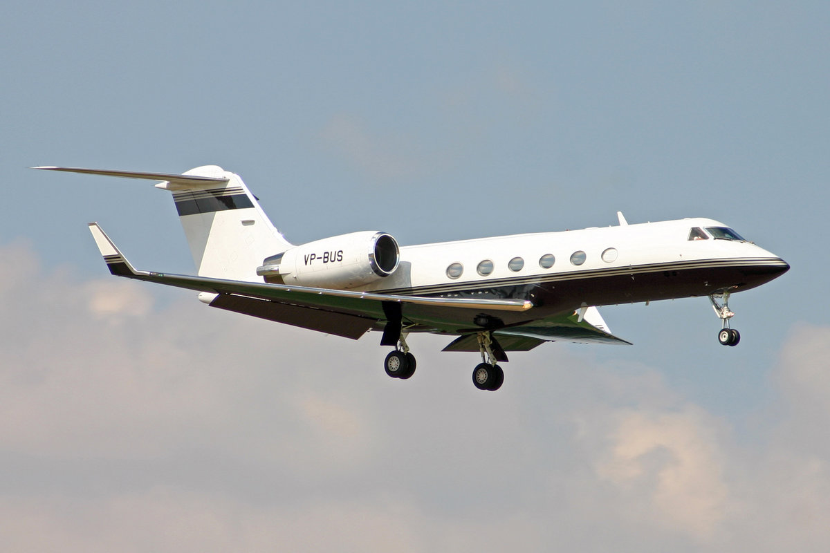 AEC International Ltd., VP-BUS, Gulfstream G-IV, msn: 1127, 17.August 2005, ZRH Zürich, Switzerland.