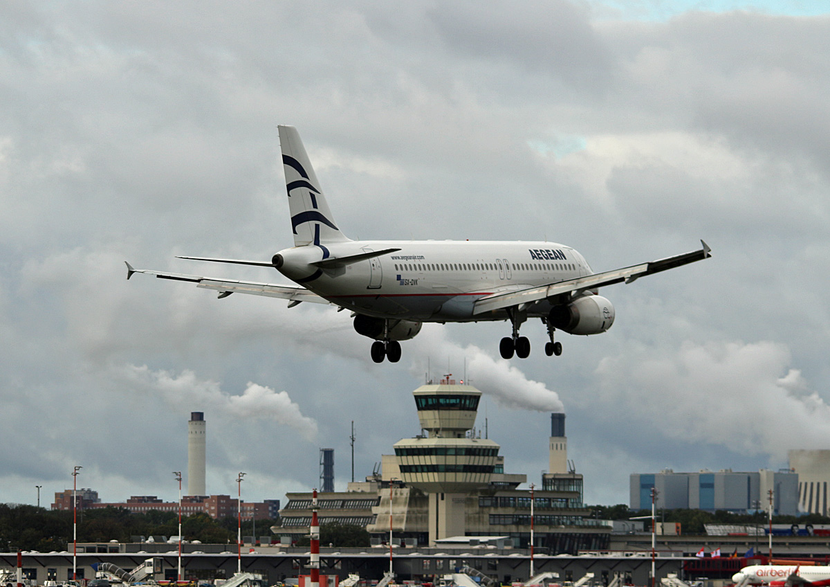 Aegean, Airbus A 320-232, SX-DVK, TXL, 08.10.2017